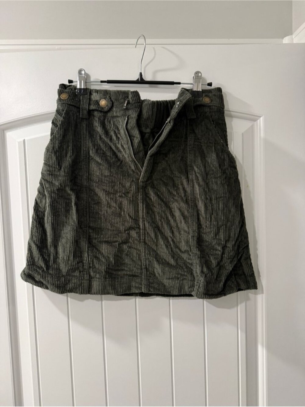 Corduroy skirt